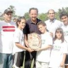 Reconocen a Cuchito Alvarez en fútbol