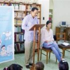 Presentan libro de cuentos infantiles