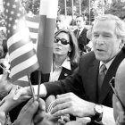 Bush concluye gira por Europa<BR>pero deja pendiente su objetivo