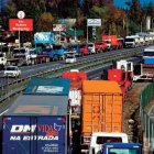 Protestas camioneros de Argentina, Chile y Bolivia amenazan abasto de alimentos