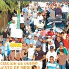 Padre Rogelio Cruz encabeza marcha en Moca