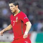 <STRONG>Cristiano Ronaldo<BR></STRONG>Electo el mejor jugador del mundo del pasado año por la Federación Internacional de Fútbol