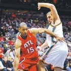 Horford ejecuta doble-doble 18 y Villanueva encesta 16 puntos