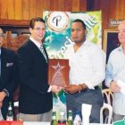 Joel Guzmán y Fabio Castro elegidos como Pelotero Estrella de la Semana