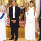 <P>Reina trata a Obama como a un rey</P>