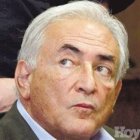 Strauss-Kahn abandona prisión Nueva York