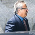 Garzón, al banquillo de los acusados