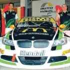 KIKO CABRERA<BR>Con nuevo auto, va por otra corona