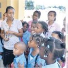 En Los Alcarrizos, cuatro maestros para 400 estudiantes