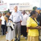 Envejecientes claman el Estado les  pensione
