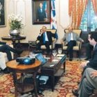 Empresarios  vuelven a  Palacio a  que  les quiten  tributo 10% ZF