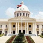 PE instituye por decreto plan nacional regulación extranjeros