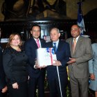 Cámara de Diputados publica Constitución de la República en Braille