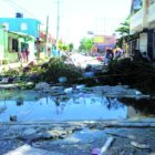 La contaminación que genera el cúmulo de aguas residuales preocupa a los vecinos del sector