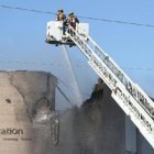 avion choca contra edificio