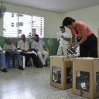 Votacion Elecciones de Mayo. El Nacional/ Jorge Gonzalez. 16.05.2010