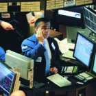 Las empresas hunden Wall Street