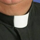 cuello clerical- 400×300