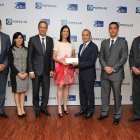 Banco Popular entrega cheque