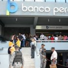 Banco Peravia Ts