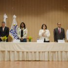 Guzmán imparte conferencia  "Mecanismos de Participación Ciudadana” y participa en conversatorio.