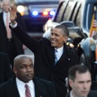 (FILES) This file photo taken on January 21, 2013 shows US President Barack Obama walking along Pennsylvania Avenue during the parade following Obama's second inauguration. History will remember Barack Obama as America's first black president. But his eight years in office have throroughly shaken up America's role in the world and the political spectrum at home. - With AFP Story by Andrew BEATTY: US-Vote-Obama
 / AFP / SAUL LOEB / With AFP Story by Andrew BEATTY: US-Vote-Obama