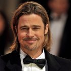  El FBI confirmó está reuniendo información sobre  incidente  a bordo de un avión privado en el que estarían implicados  Brad Pitt y su familia.