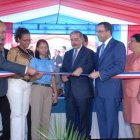 Danilo Medina escuela