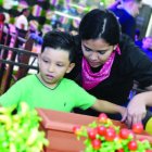 Los niños pueden disfrutar de juegos educativos.