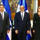 Juan Orlando Hernández, Marino Berigüete y María Dolores Agüero.