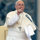 El papa critica que se desprecie a empleadas del hogar y pide un sueldo justo