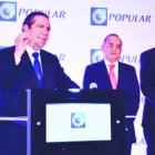 El ministro de Turismo, Francisco Javier García, junto a Juan Lehoux y Juan Manuel Martín de Oliva,