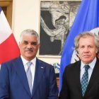 El canciller Miguel Vargas junto al secretario general de la OEA, Luis Almagro (Foto de archivo).