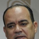 El presidente del Colegio de Abogados de la República Dominicana (CARD), Miguel Surun Hernández, durante una rueda de prensa en  JCE en Santo Domingo República Dominicana. 11 de mayo del 2016. Foto Pedro Sosa