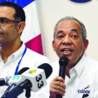 Rubén Jiménez Bichara y Jaime Aristy Escuder en la rueda de prensa celebrada ayer en la sede de la CDEEE.