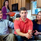 Los hijos siguen pasos de sus madres en relaciones amorosas, según estudio