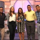 Frida Tejeda, Robert Batista, Jéssica Tejeda, Ángela Medina, conductora, Faryala Attala, Michael Durán y Miriam Lambertus. 