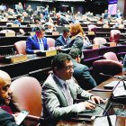 La Cámara de Diputados completó este martes la comisión bicameral que estudiará el proyecto de modificación sobre el recargo   por mora en los pagos al Sistema Dominicano de Seguridad Social (SDSS) y que fortalece la Tesorería de la Seguridad Social y la Dirección General de la Información y Defensa de los Afiliados.  Hoy/Fuente Externa 12/3/19