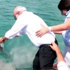 Esparcen en el mar las cenizas de Luchy Vicioso