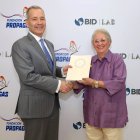 Firman convenio para el desarrollo de agricultura sostenible