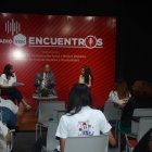 Estudiantes de comunicacion de la Universidad INTEC celebran semana del periodismo donde realizaron una entrevista en su programa de radio digital al Periodista Huchi Lora en las instalaciones de la universidad.
1-4-2019 HOY / Ariel Gomez