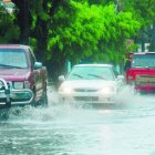 Charco de agua ocacionado por las lluvia en la Av. Francisco del Rosario Sánchez.
Hoy/ Rafael Segura
Imagen Digital/ 21/06/2010