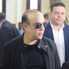 (foto) Quique Antún ofrece declaraciones en Santiago. H