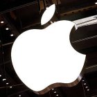 111006055359-apple-logo-new-york-story-top