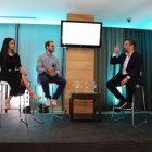 Carlos PAred Vidal, Coordinador de Santo Domingo Futura, y los panelistas del primer encuentro  Gabriel Gutiérrez, Gerente General UBER Caribe,  Carolina de Soto, Fundadora de Rider Lock