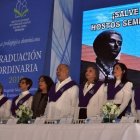 El Instituto Superior de Formación Docente Salome Ureña , realizo este viernes la investidura de 1,026 maestros perteneciente a las licenciaturas en educación Básica. Rector Julio Sánchez. Hoy/Arlenis Castillo/18/10/19.
