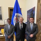 Cristian Mazza, Luís Almagro y Andrés Mejía en la sede de la OEA