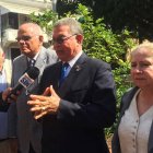 Foto 1, Wilson Gómez en compañía de Manuel Rodríguez, Rosanna Feliz y Pilia Moreno.