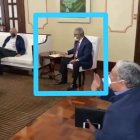 Ante el coronavirus, el ministro de Salud Pública de la República Dominicana, Doctor Rafael Sánchez Cárdenas, usó hoy una mascarilla aunque en reiteradas ocasiones ha aprovechado la prensa para recomendar a la población en general que no lo haga, a menos que presente síntomas.