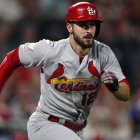 En esta imagen del 10 de septiembre de 2019, el torpedero de los Cardenales de San Luis Paul DeJong corre las bases en la novena entrada del juego ante los Rockies de Colorado, en Denver. (AP Foto/David Zalubowski, Archivo)